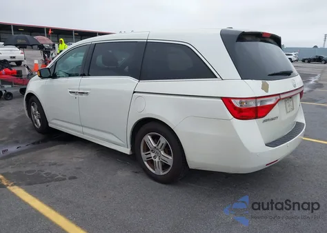 2013 Honda Odyssey Touring/Touring Elite из США, поврежденный, VIN 5FNRL5H92DB091259